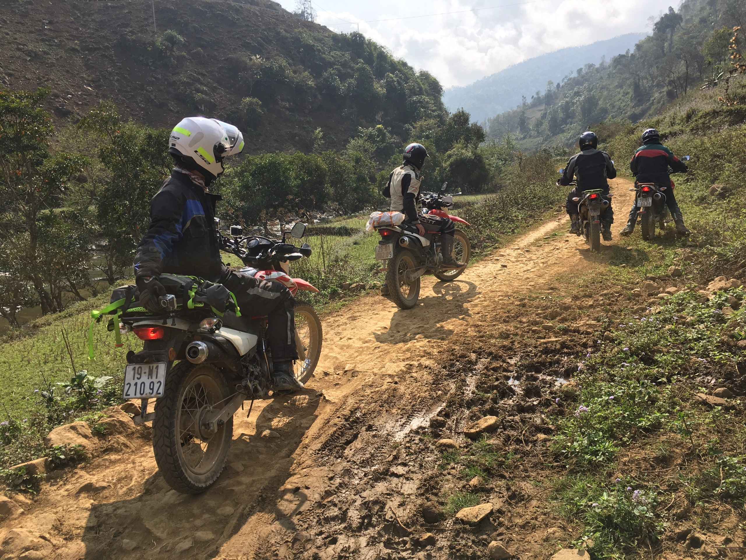 17 Day Vietnam Motorcycle Tour